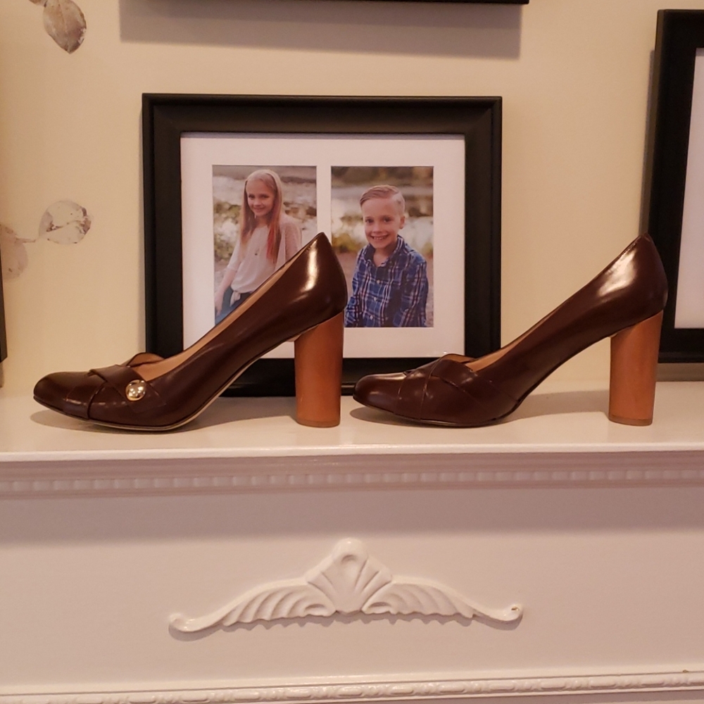 Enzo Angiolini brown leather heels size 8.5